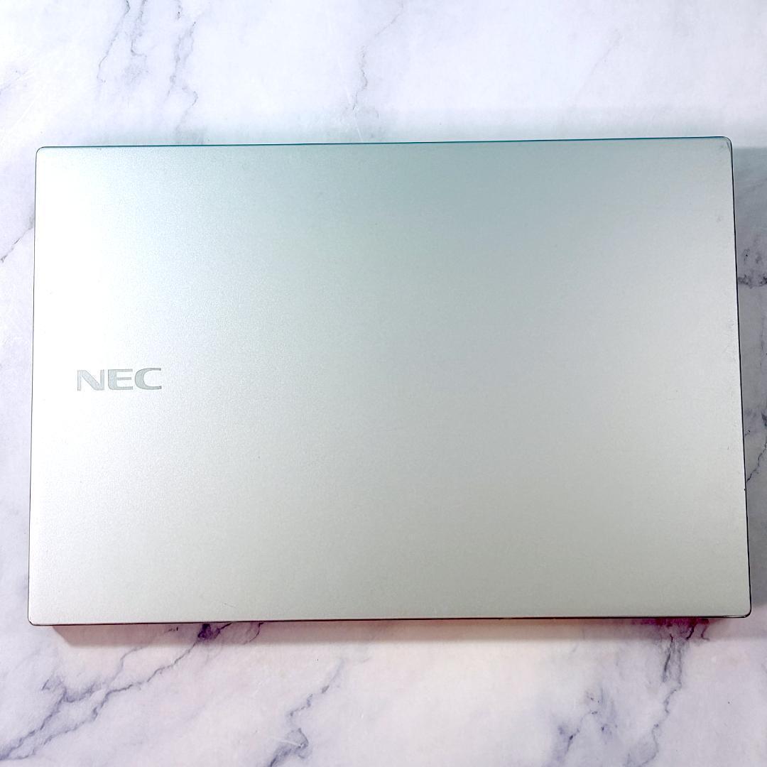 コンパクトサイズ☆corei5・メモリ8GB・SSD・Win11・ノートパソコン