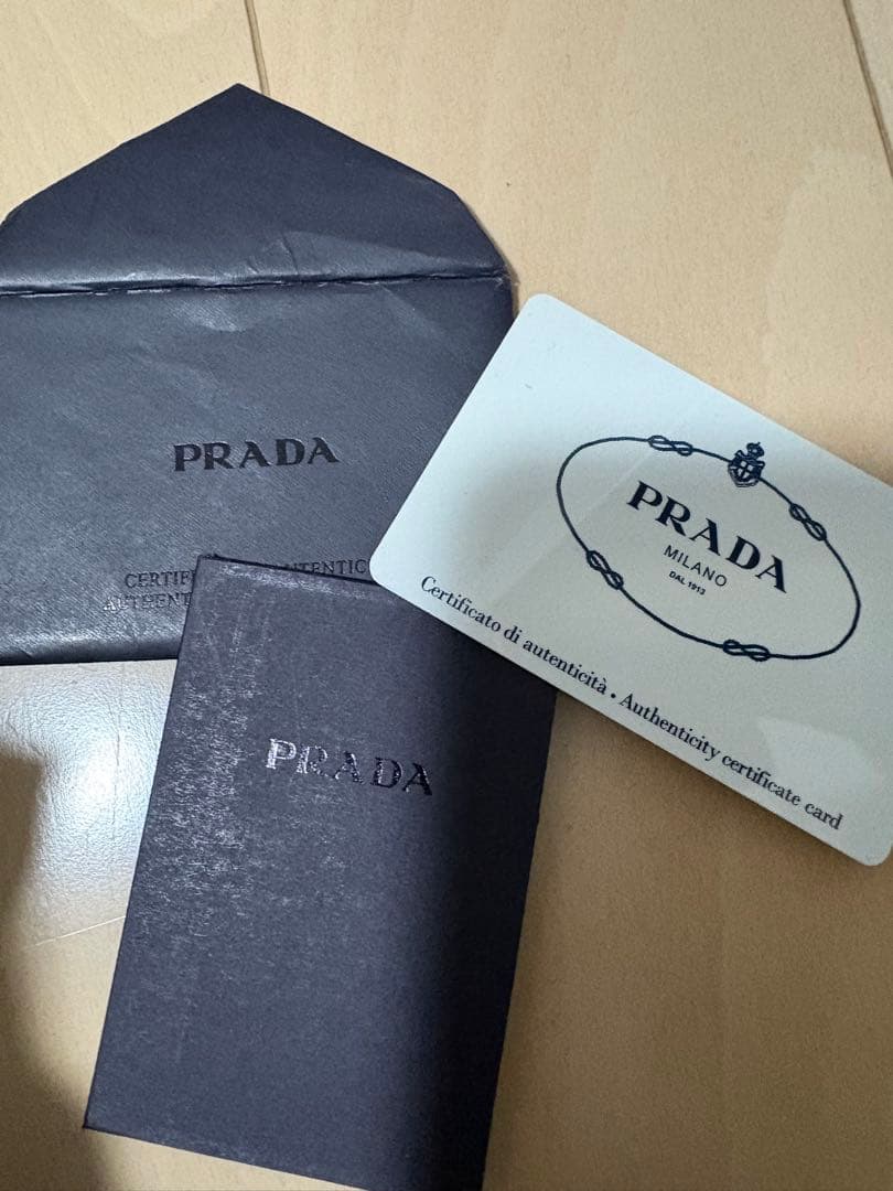 PRADA ビジュートート