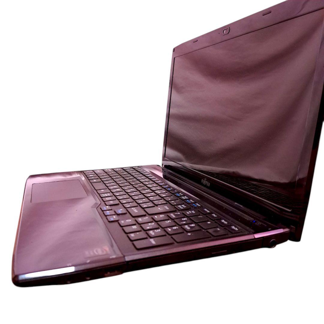 富士通 ノートパソコン Windows11 オフィス付き i7 16GB SSD