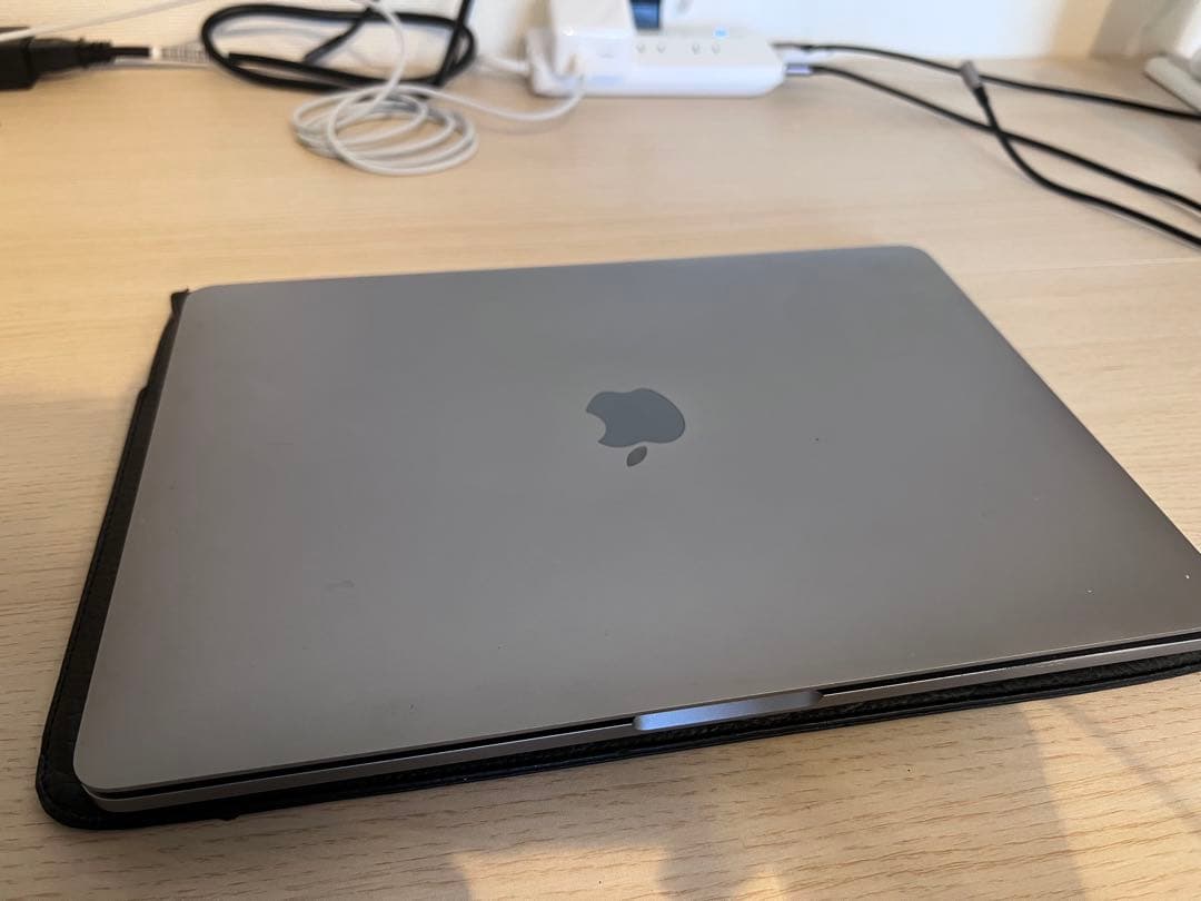 Nam　MacBook Pro