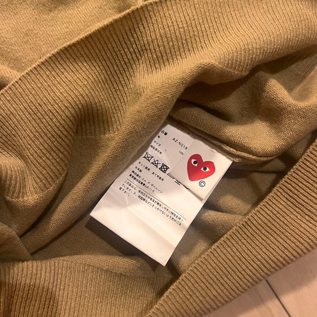 PLAY COMME des GARÇONS ベージュ Vネックセーター L