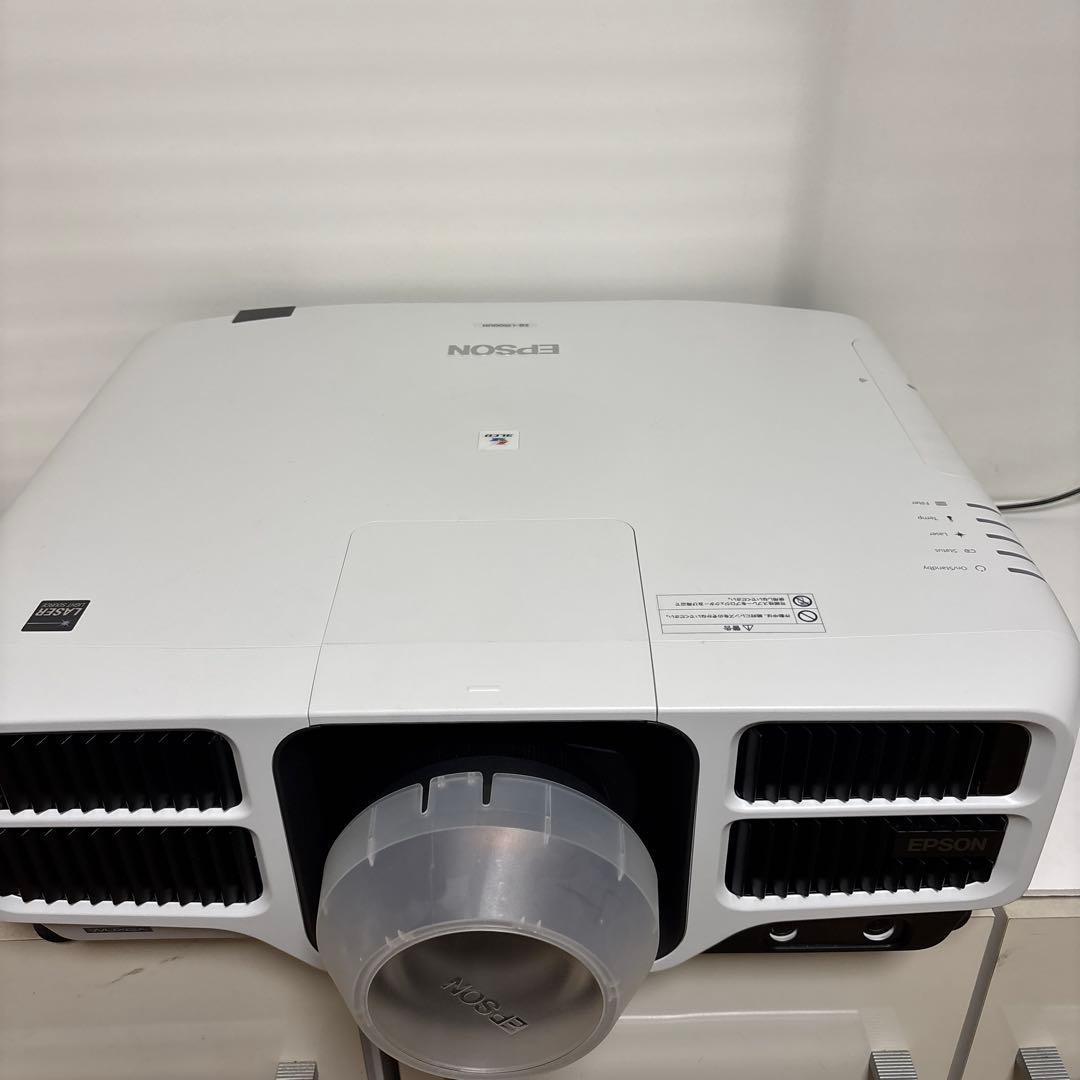 EB-L1500UH・12,000lm／1483Hレンズ付きELPLU04