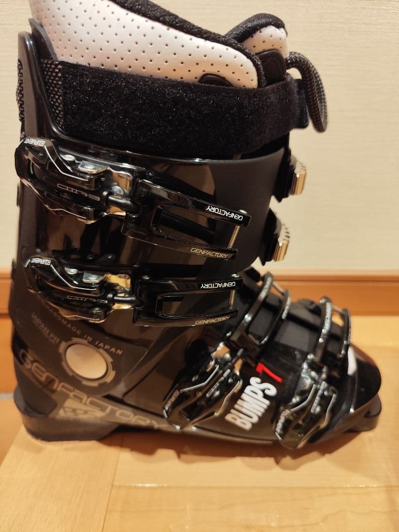 GEN BUMPS7 　27.0〜27.5cm ゴーグルのおまけ付！値下げ中！