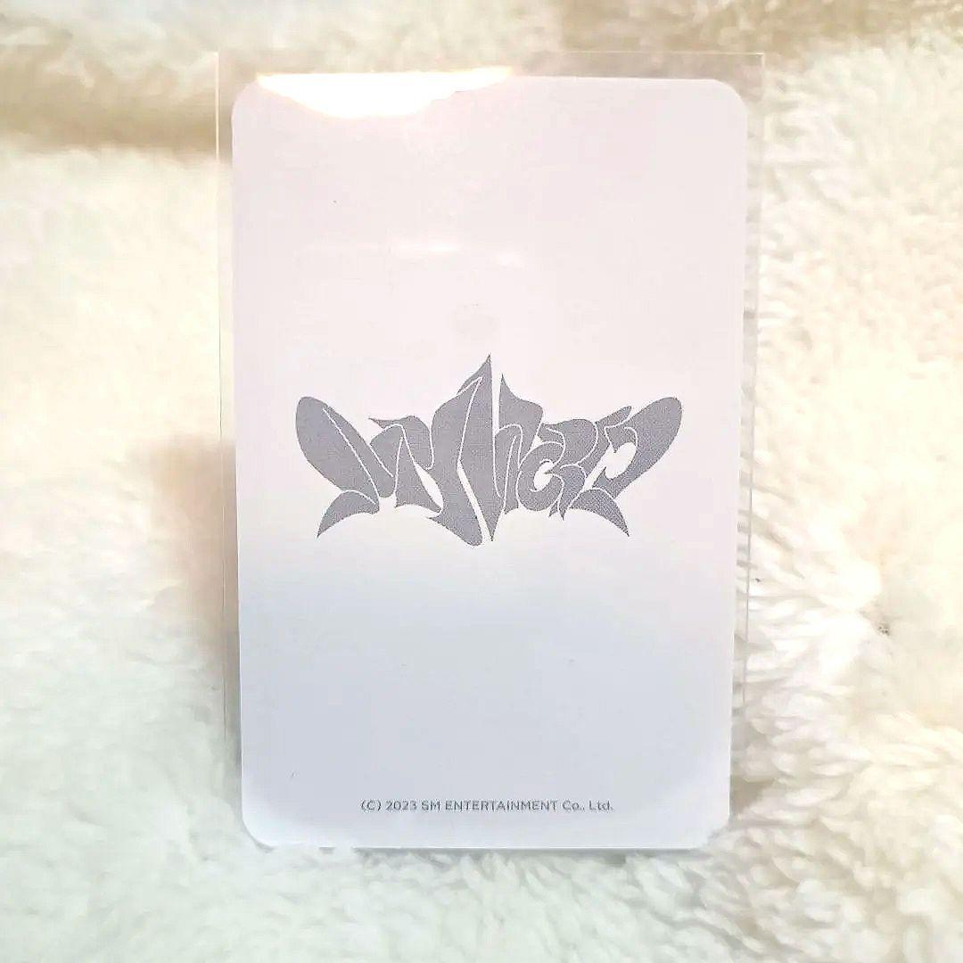 aespa カリナ トレカ MY World md ジップアップ ①