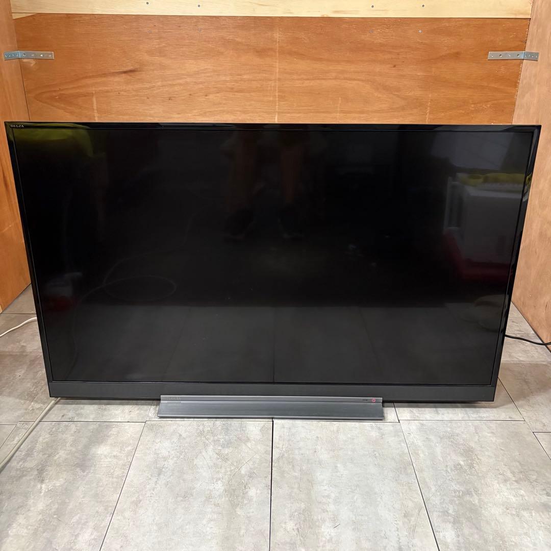 一都三県限定　配送設置無料　4K液晶テレビ　TOSHIBA 東芝　49インチ