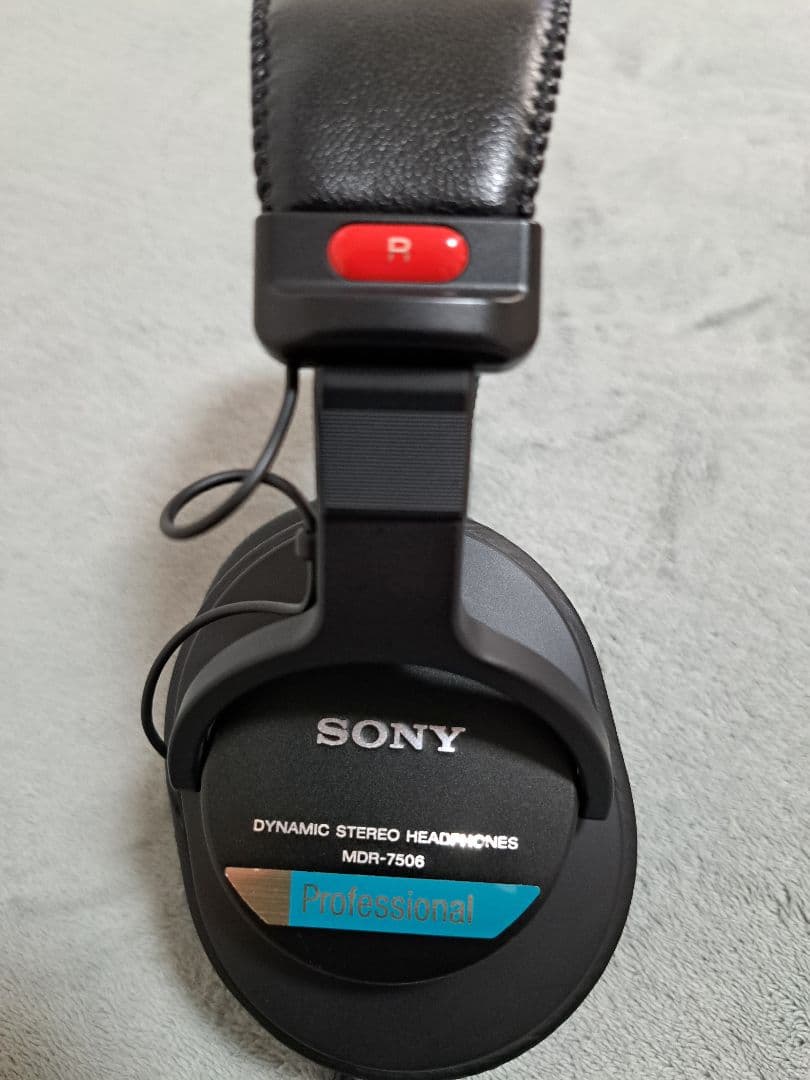 SONY　ソニー　mdr-7506