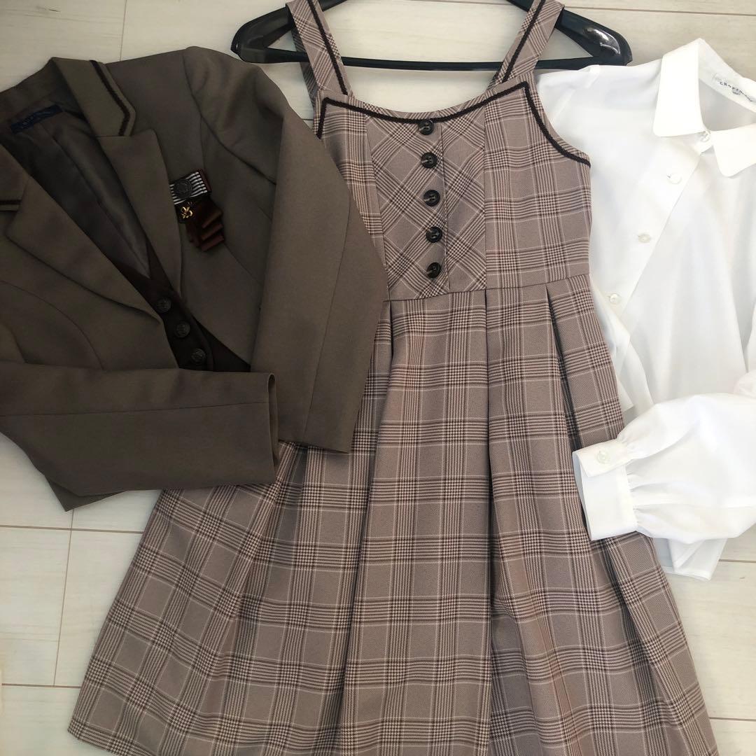 150 女の子　フォーマルスーツ　入学式　卒業式　冠婚葬祭　卒服