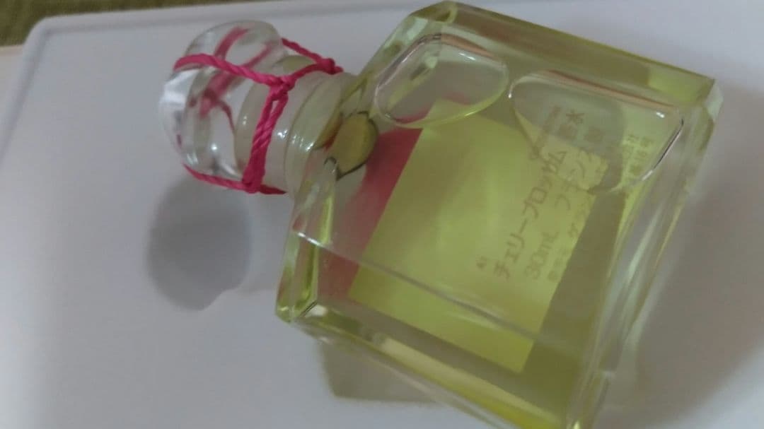 ゲラン チェリーブロッサム 香水