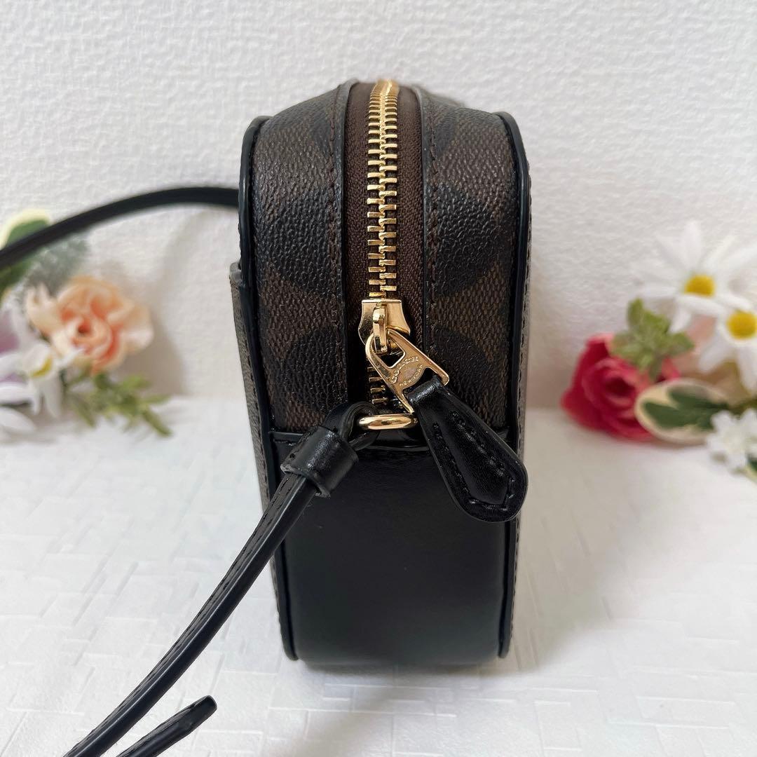 【極美品】COACH コーチ ショルダーバッグ 斜め掛け シグネチャー チャーム