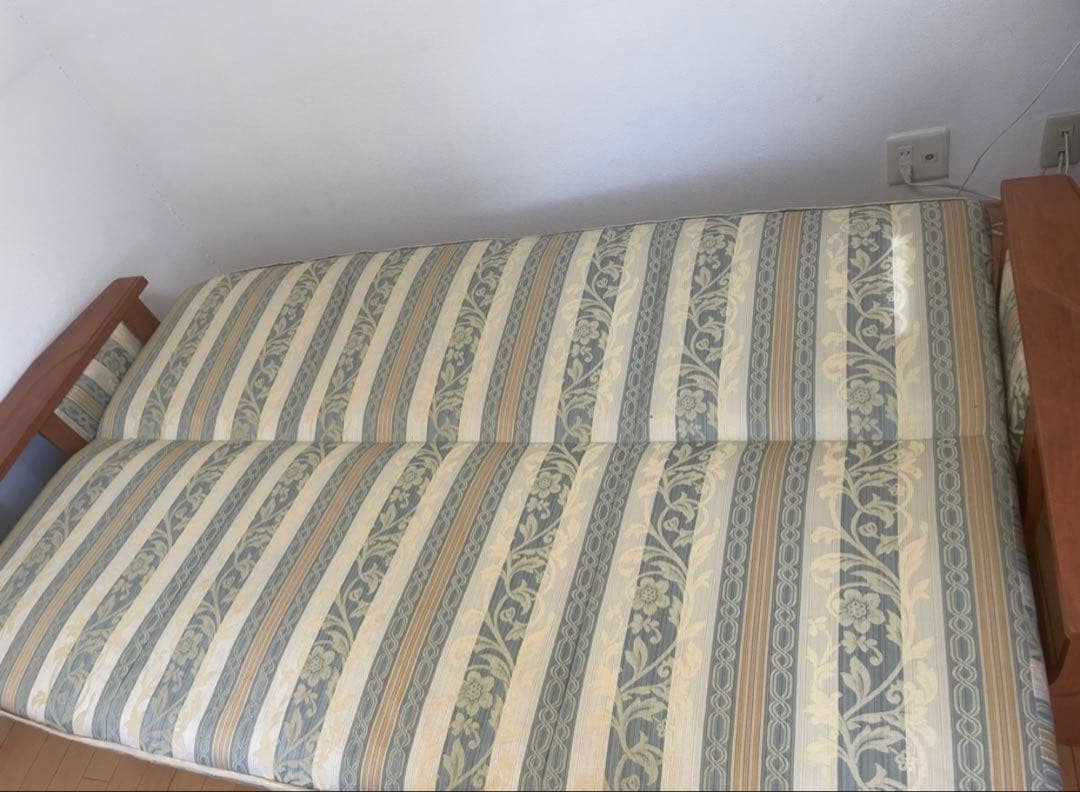 3人掛けソファー　ソファーベッド　レトロ　ヴィンテージ　美品