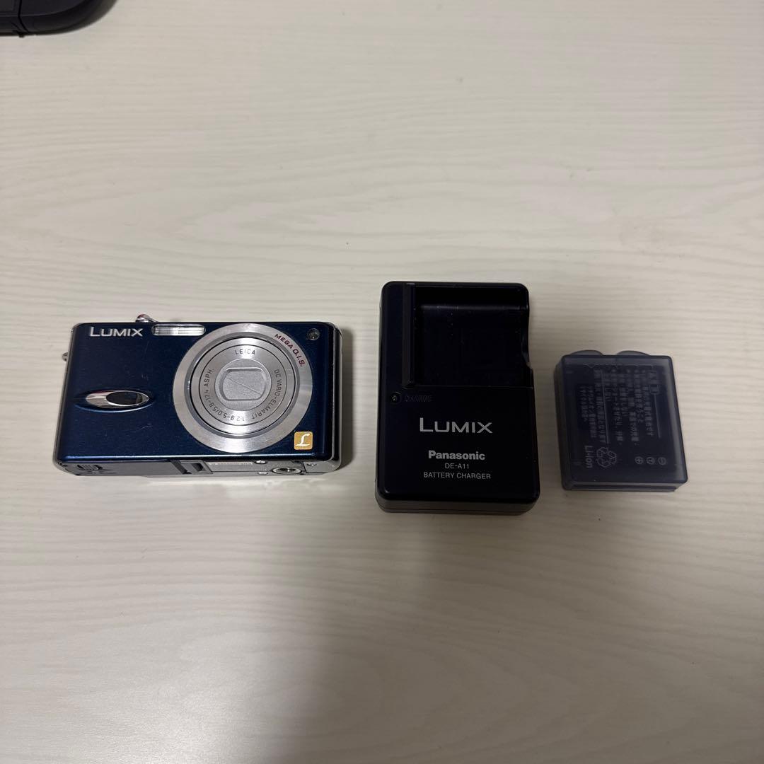 Panasonic LUMIX DMC-FX8 コンデジ