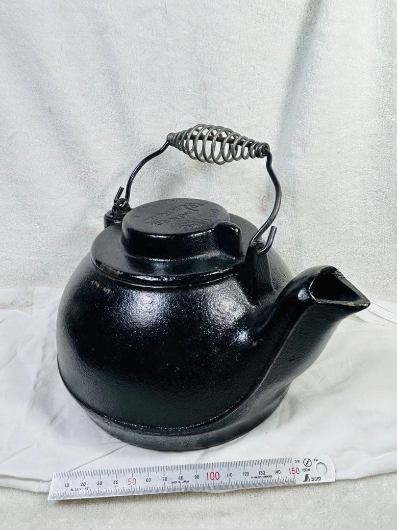 美品　ビンテージ品ワグナーの2.4L 鋳鉄製ケトル