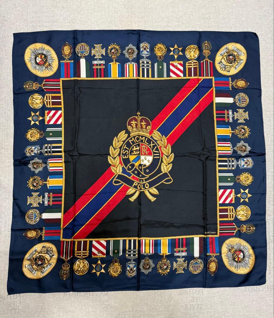 Ralph Lauren／大判スカーフ／メダルプリント／ネイビー／マルチカラー