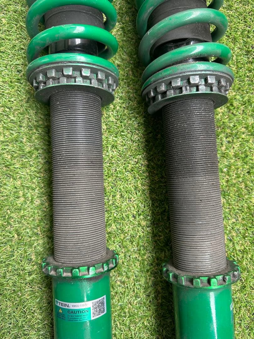 V37スカイライン TEIN 車高調