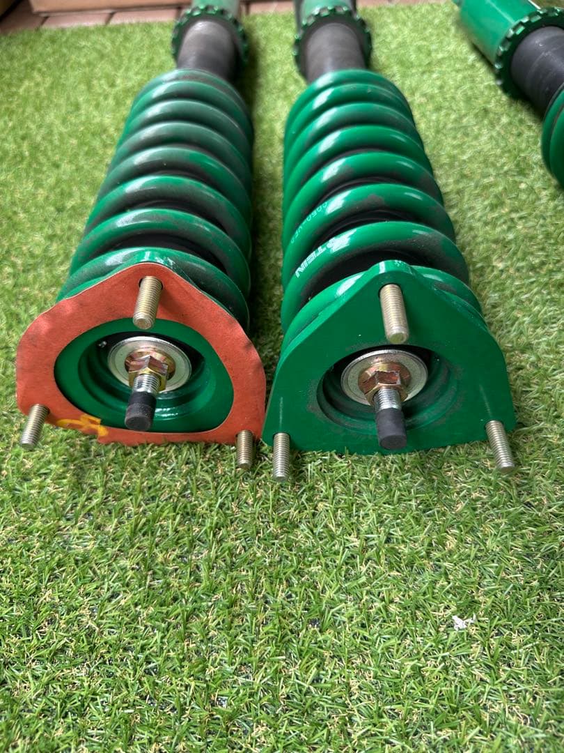 V37スカイライン TEIN 車高調