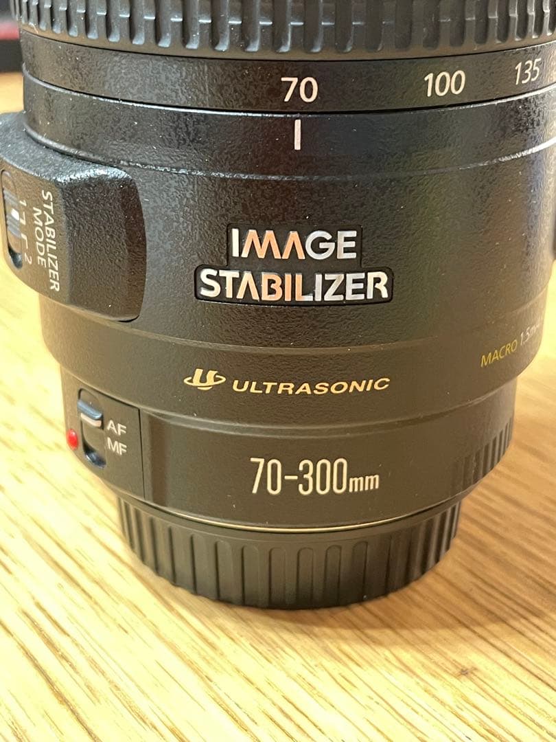 Canon EF70-300mm F4-5.6 IS USM レンズプロテクタ付