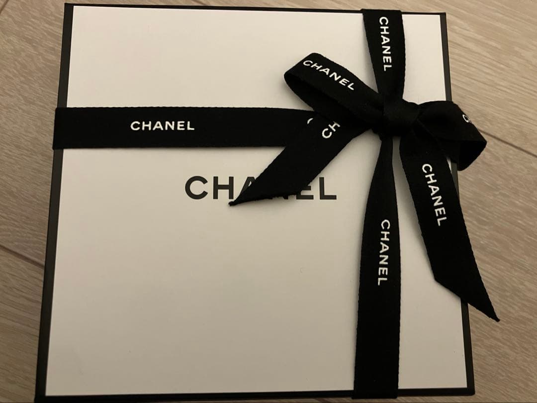 七千円引き！CHANEL★シャネル3点セット★ミラー・リップ・ネイルオイル
