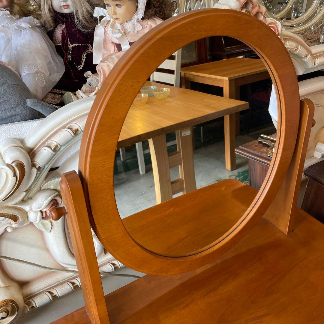 お値下げ‼︎ 素敵なシンプルドレッサー