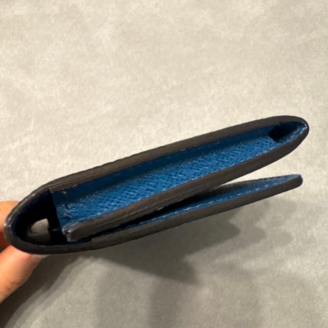 Louis Vuitton エピレザー 名刺入れ 青