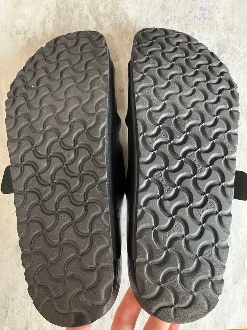 【美品】BIRKENSTOCK アリゾナ サンダル ブラック 43