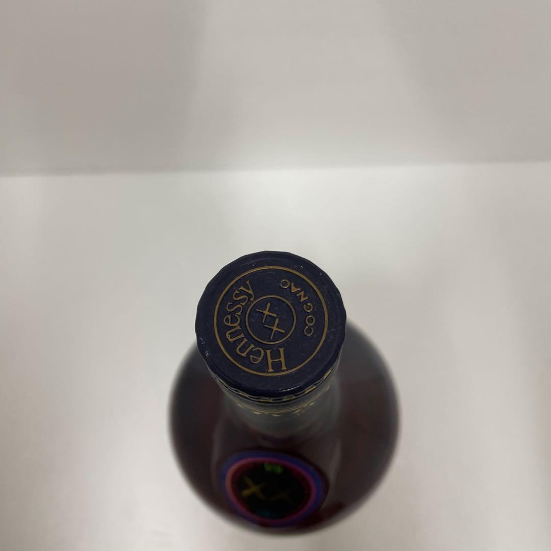 KAWS ヘネシー V.S リミテッドエディション