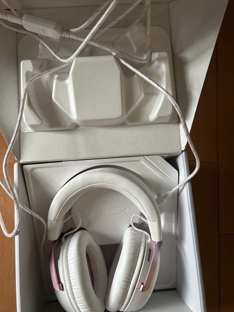 HyperX Cloud III 有線