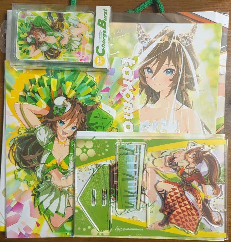 ウマ娘　たろうまる　C107新刊+ビッグアクリルスタンド+モバイルバッテリー
