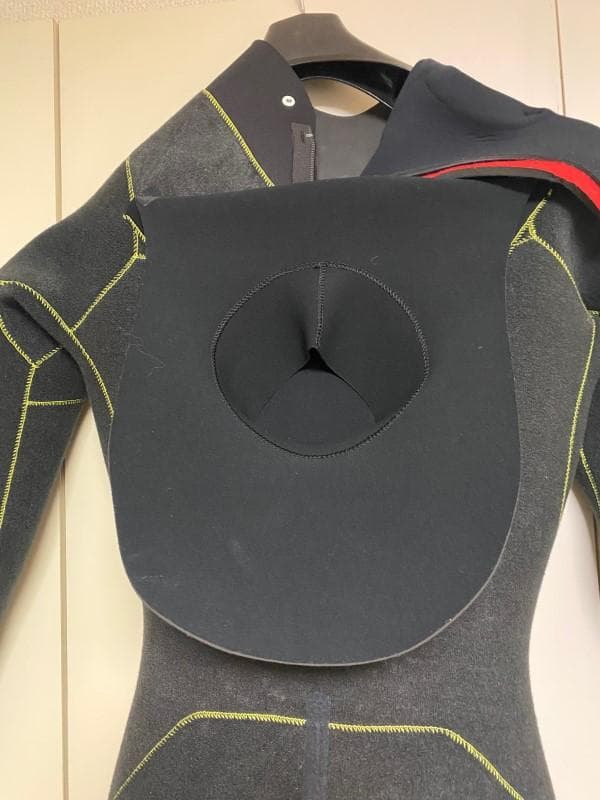 BEWET　ウェットスーツ　セミドライ　5×3ｍｍ　メンズMサイズ