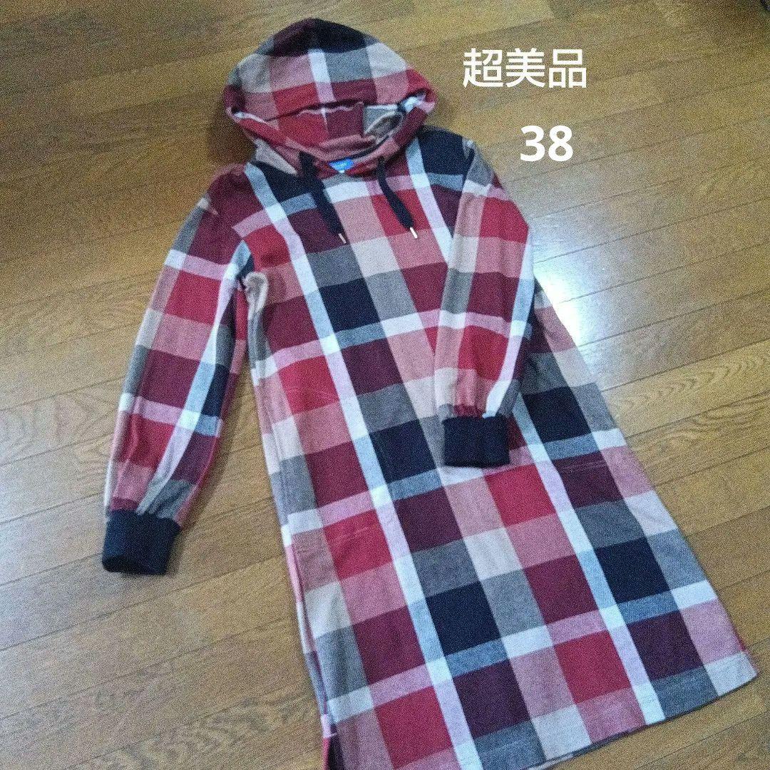 超美品 ブルーレーベルクレストブリッジ フード付きワンピース 38 バーバリー