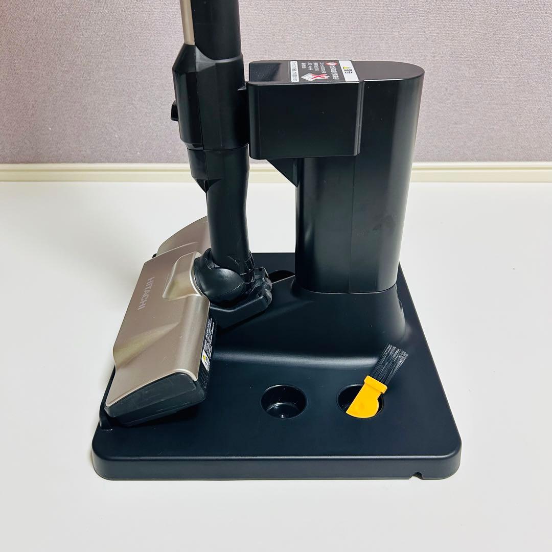 【極美品】HITACHI パワかるスティック コードレス PV-BL45E3