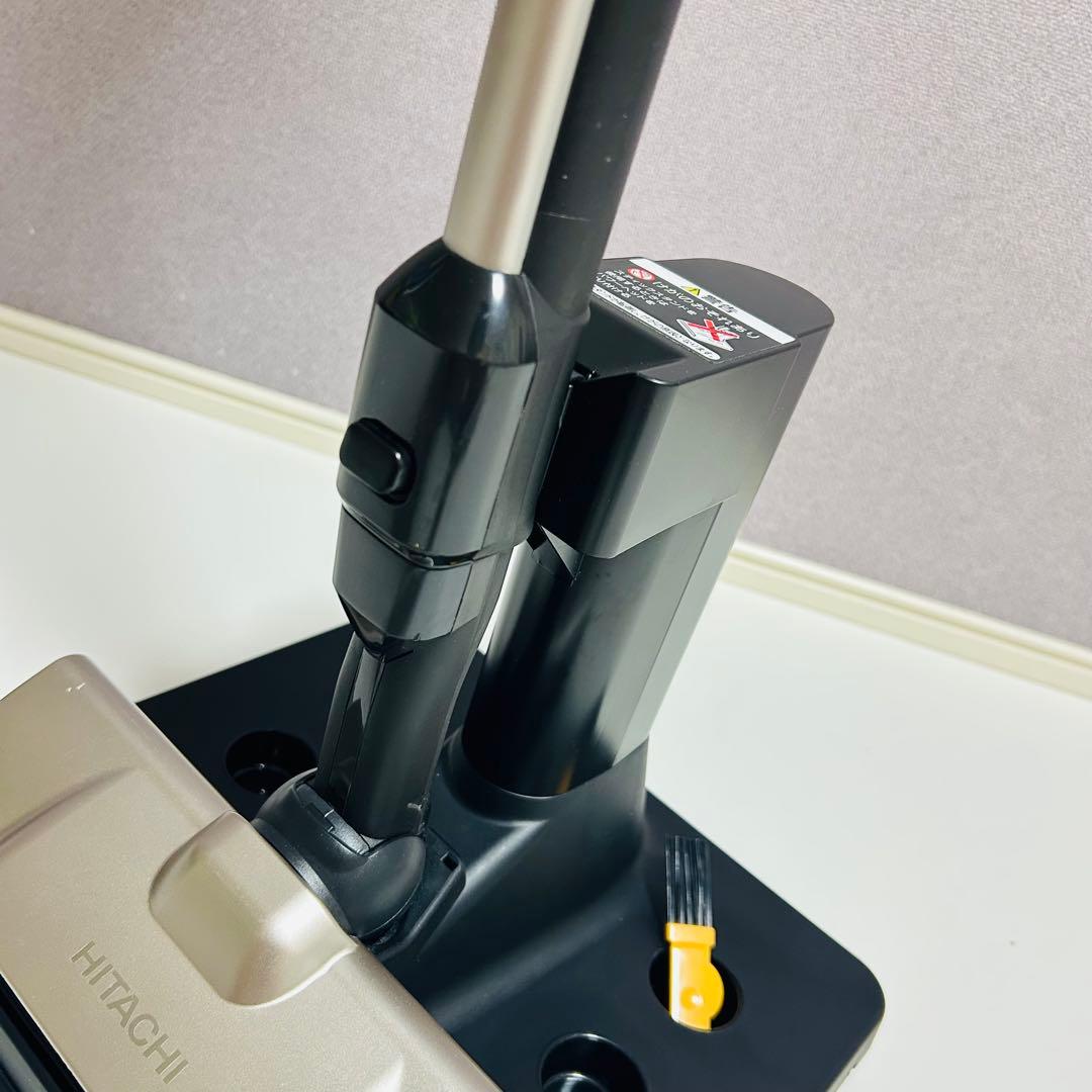 【極美品】HITACHI パワかるスティック コードレス PV-BL45E3