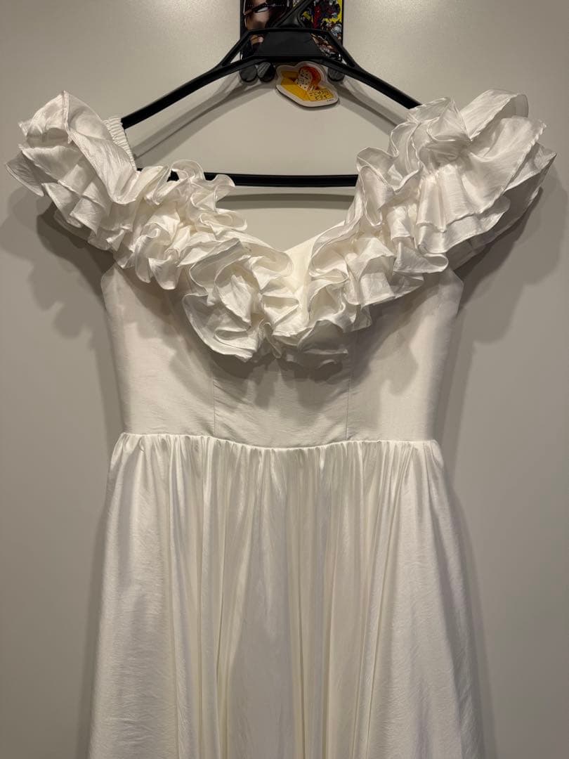 ホワイト ウェディング ブライダル 前撮り ドレス