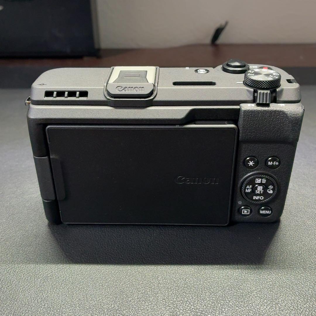 【新品同様】Canon PowerShot V1 コンパクトデジタルカメラ