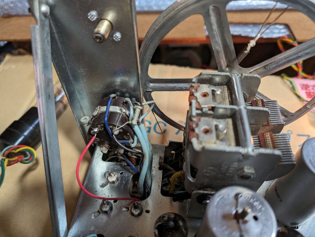 美品レトロ真空管ラジオアイ付　家族団らん　Bluetooth付　EA-670