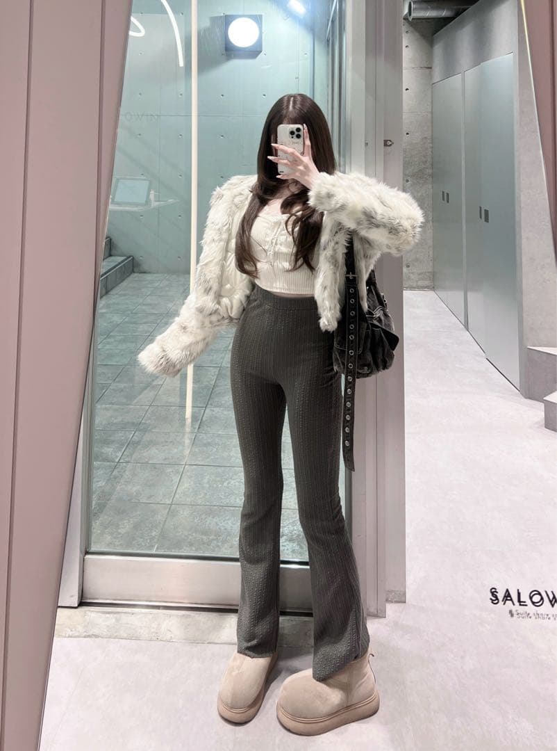 ANDWANGファーあうたー