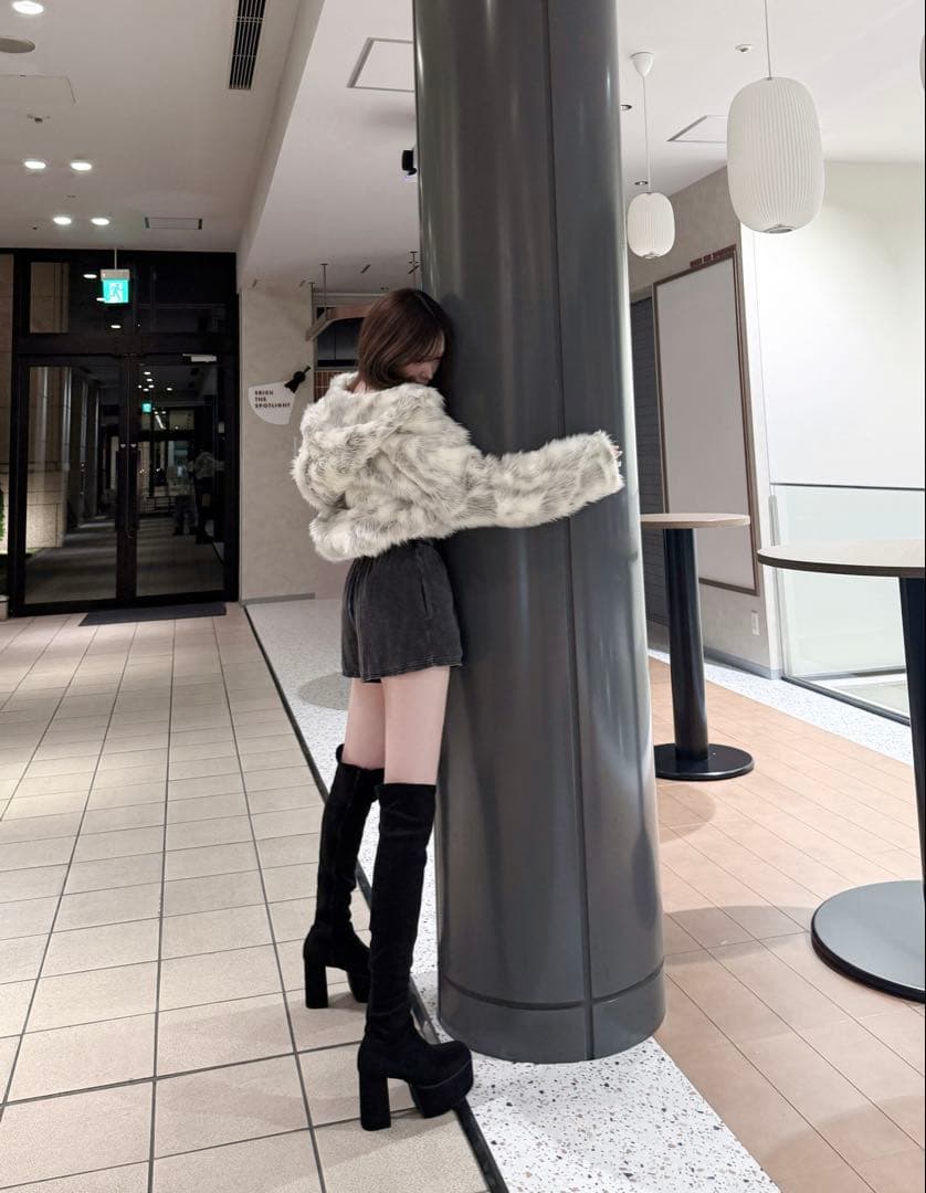 ANDWANGファーあうたー