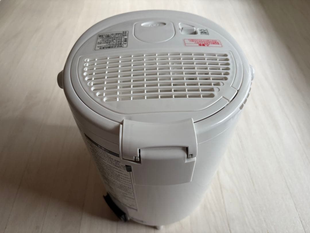 象印　加湿器　13畳用　EE-RS50-WA