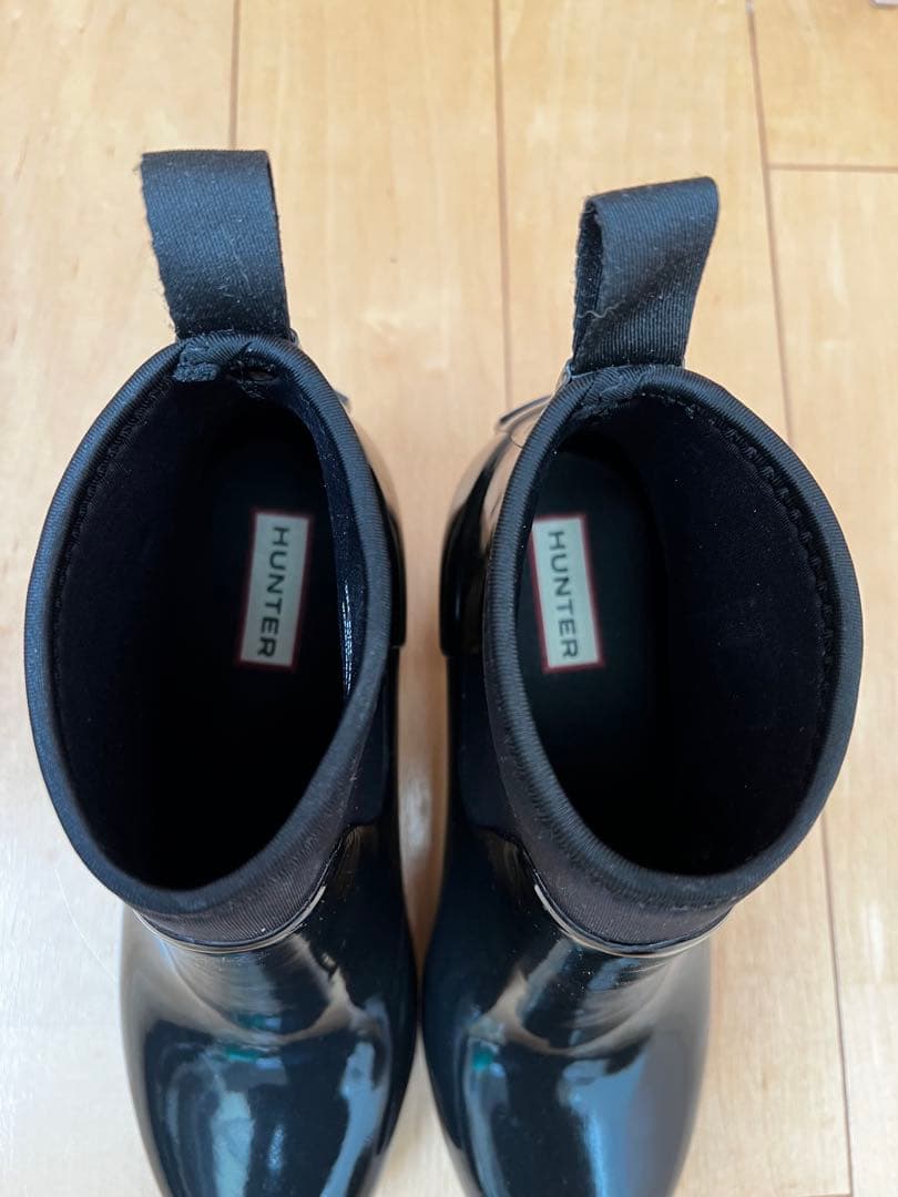 HUNTER レディースリファインドグロスミッドブーツ・ブラック　箱付