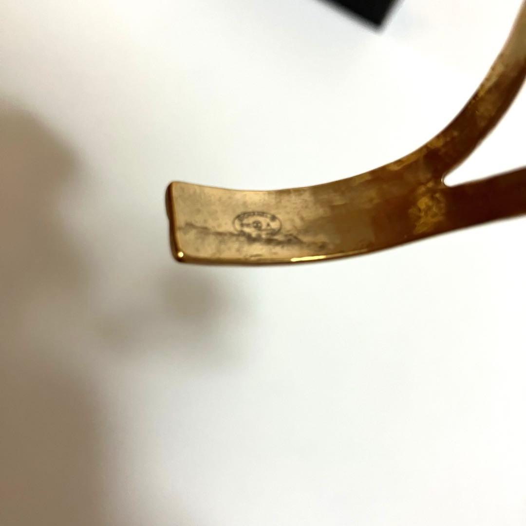 CHANEL シャネル CCロゴバングル ゴールド