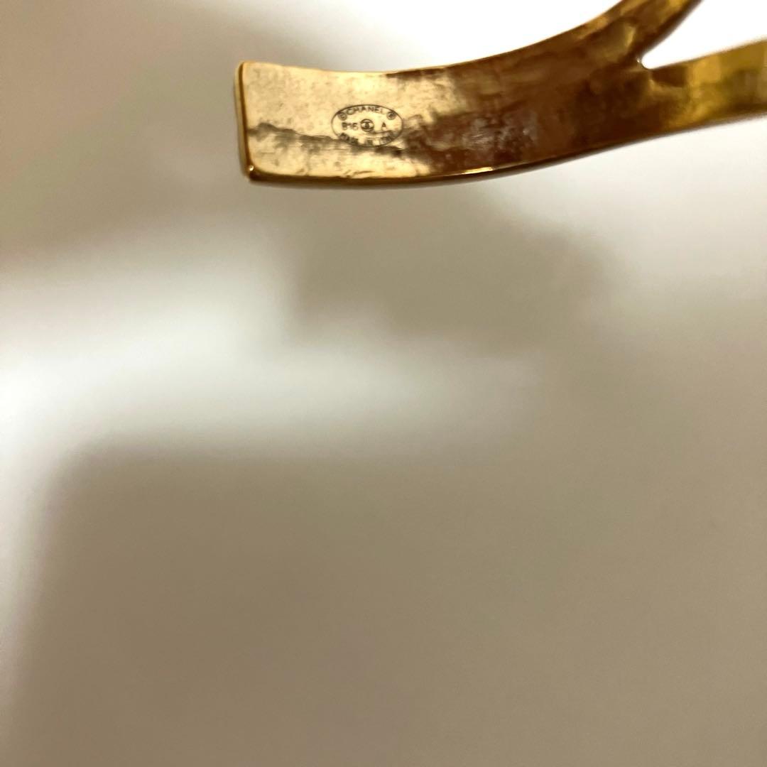 CHANEL シャネル CCロゴバングル ゴールド