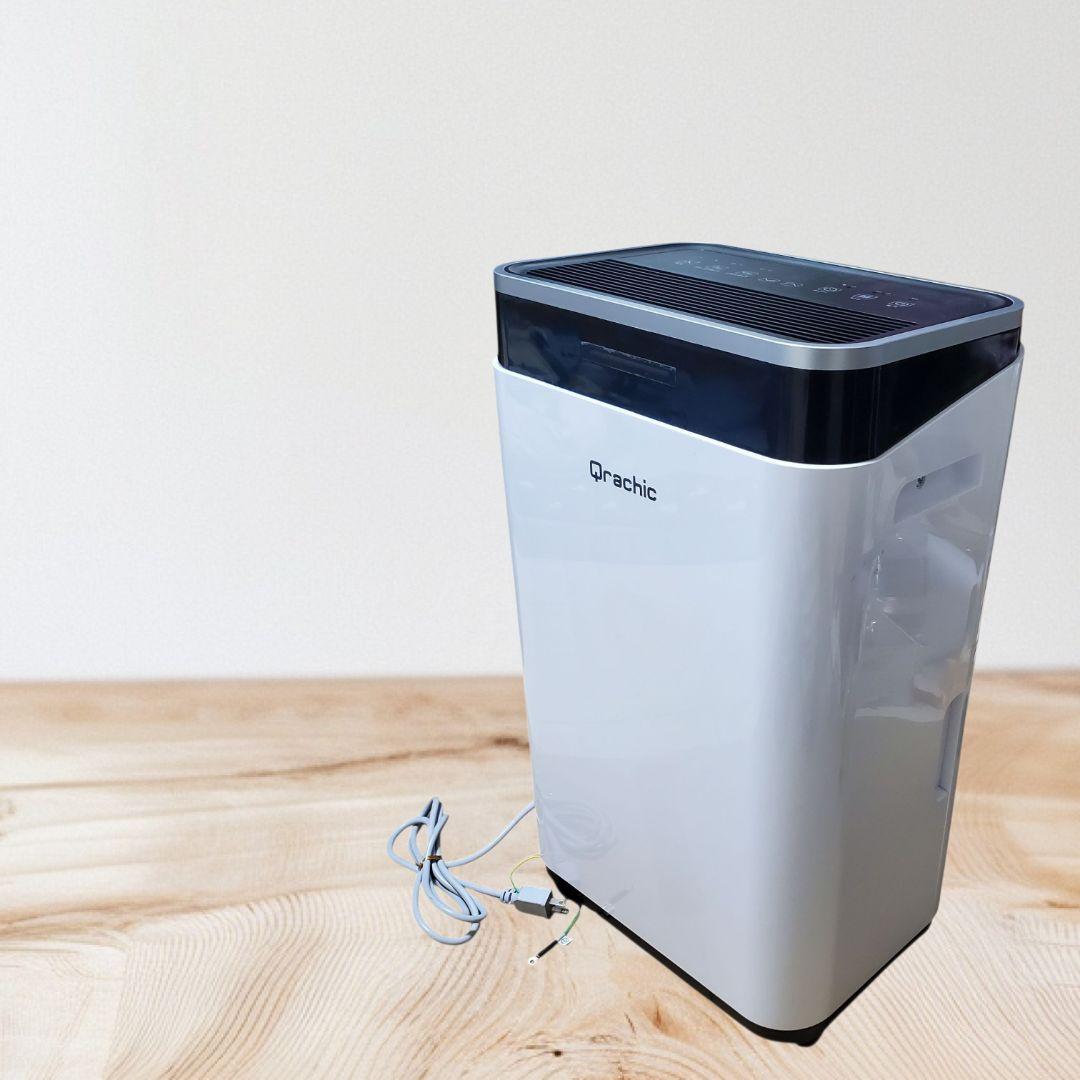 【極美品】Qrachic コンプレッサー式除湿機22L QJ01A