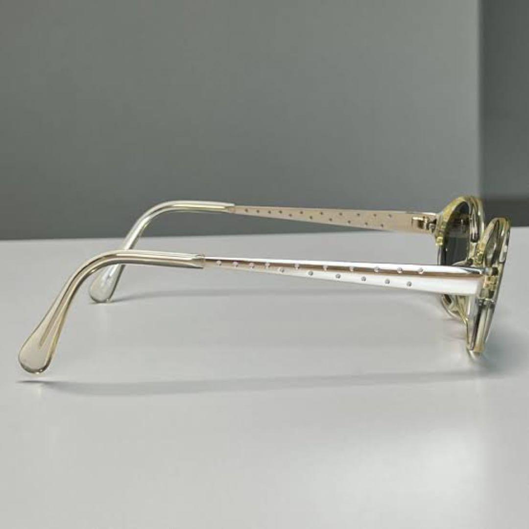 issey miyake オーバル型クリアフレームサングラス