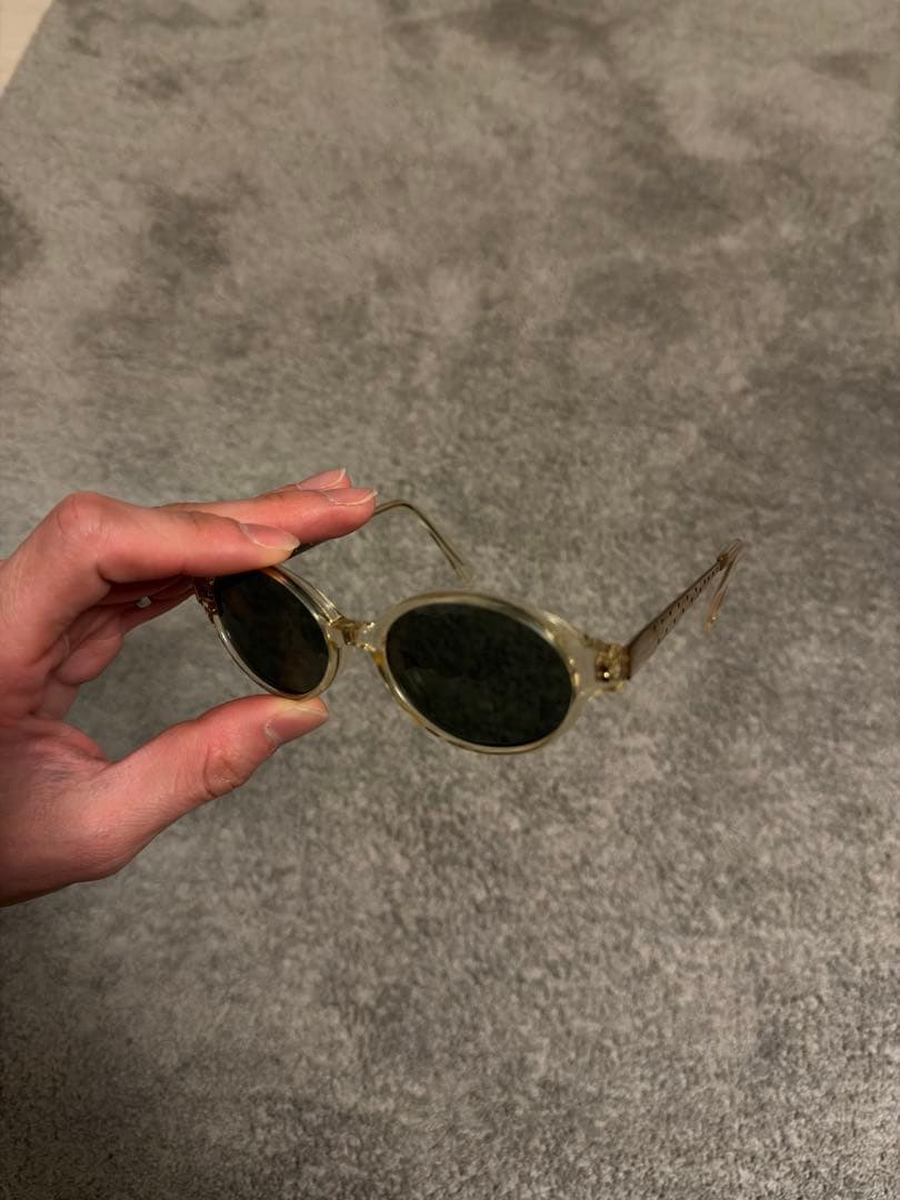 issey miyake オーバル型クリアフレームサングラス