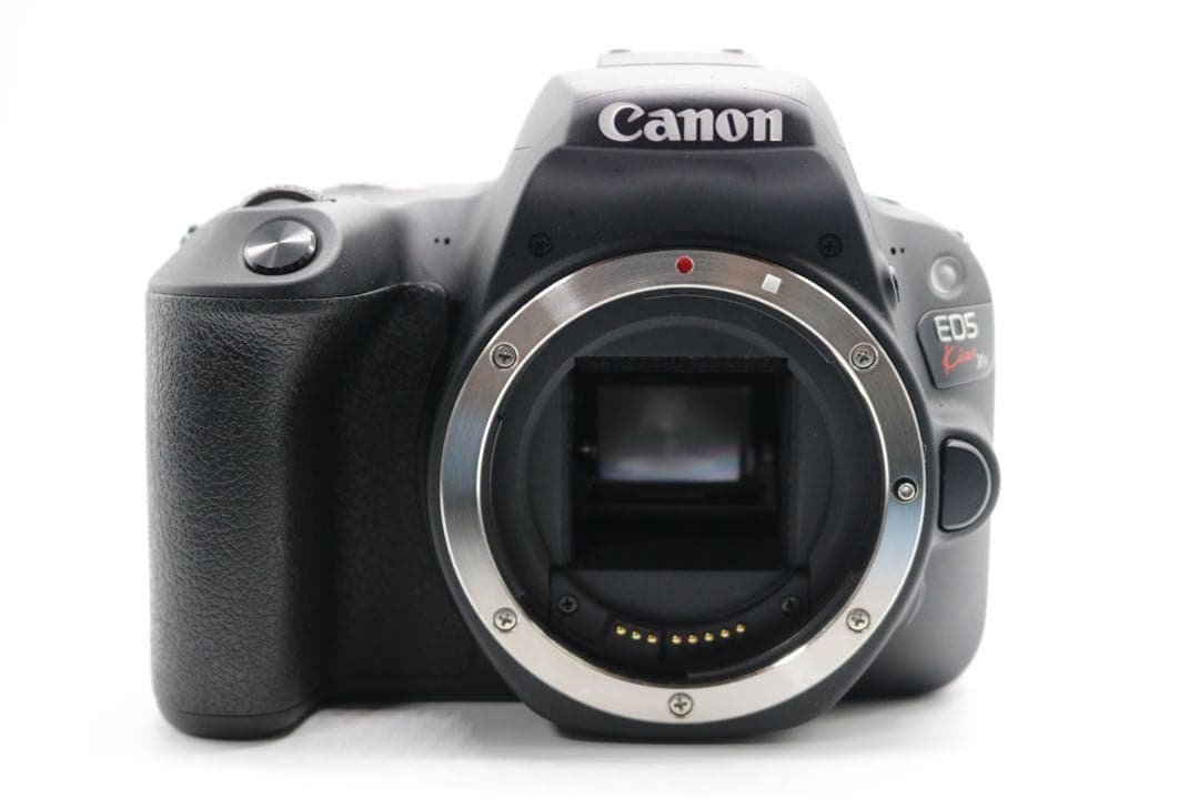 美品 【Canon EOS Kiss X9 トリプルレンズセット】Wi-Fi搭載