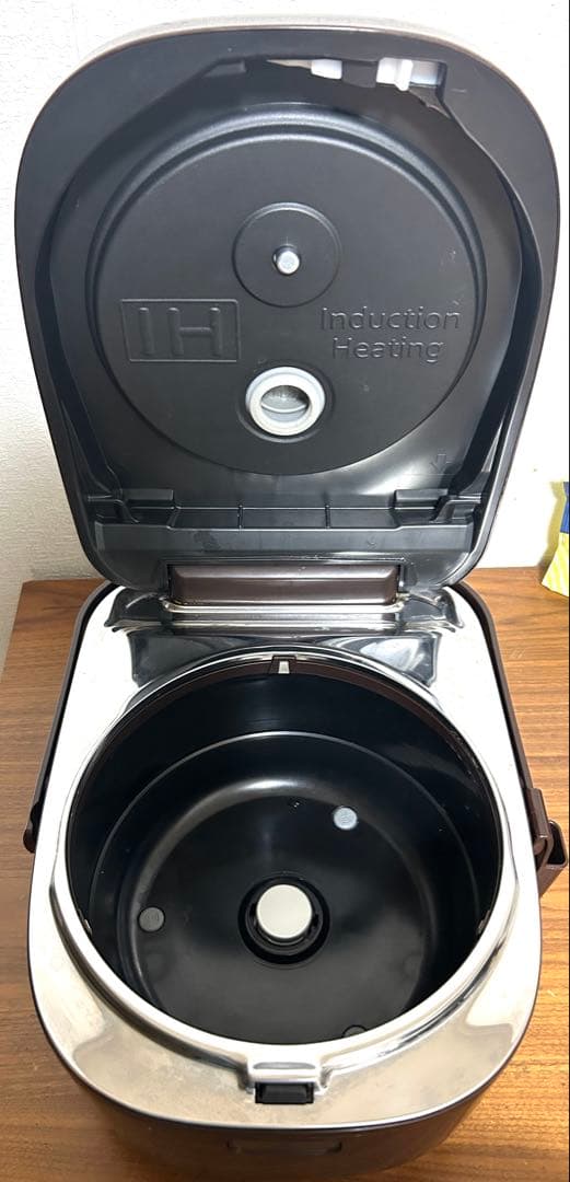 パナソニック　おどり炊きIH炊飯器 　SR-HX10E6