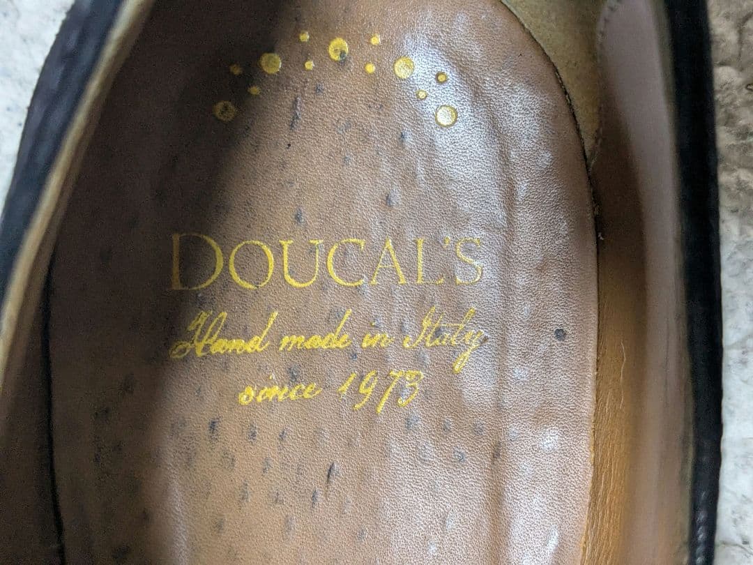 DOUCAL'S黒 スエード ダブルモンクストラップシューズ