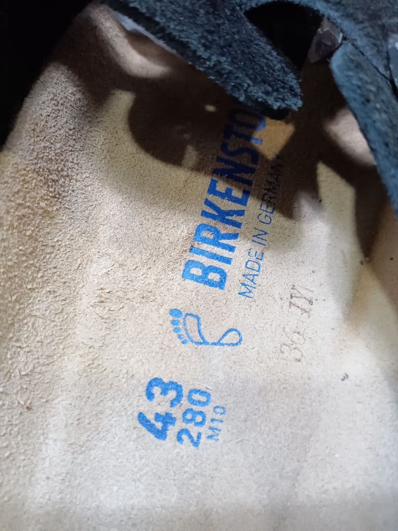 ビルケンシュトック！スエード素材！ボストン！ブラック！サイズ４３（２８センチ）