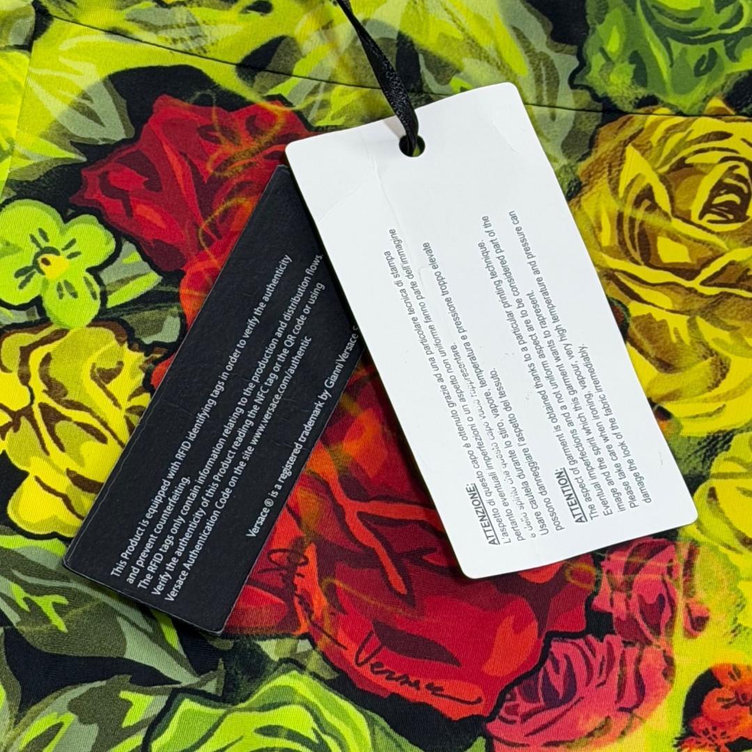 15570✨タグ付き✨ヴェルサーチ 花柄 薔薇 総柄 スパッツ レギンス M