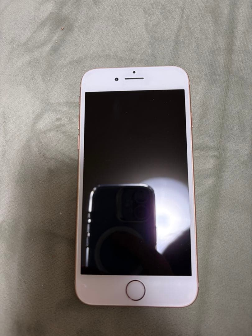 Apple iPhone 8 ゴールド 本体のみ 箱なし