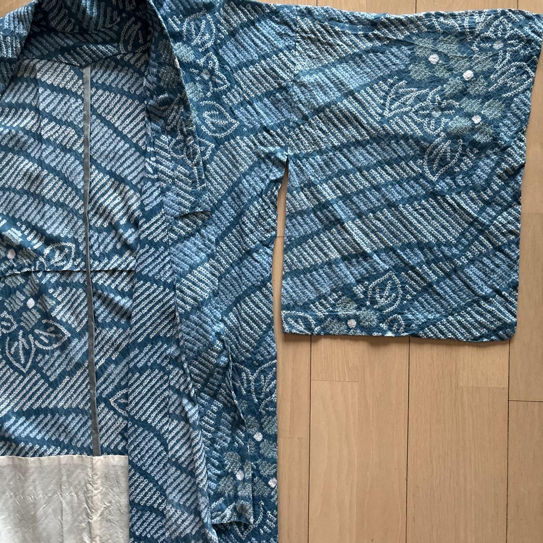 有松鳴海絞　紫陽花柄　珍しいブルーグレーの浴衣　縫製丁寧